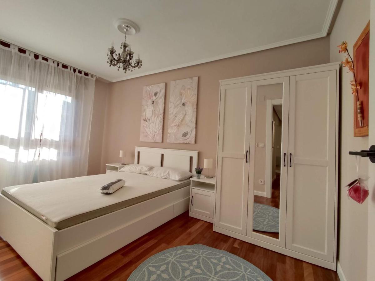 Acogedor Apartamento Junto A La Plaza Villasana de Mena Экстерьер фото